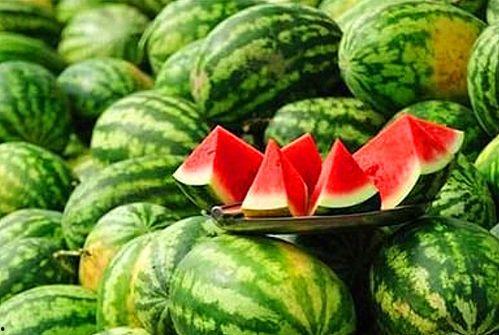 英国网红吃瓜事件真相,真相背后的惊人内幕