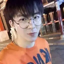 抖音男网红吃瓜事件,揭秘网络舆论的狂欢与争议