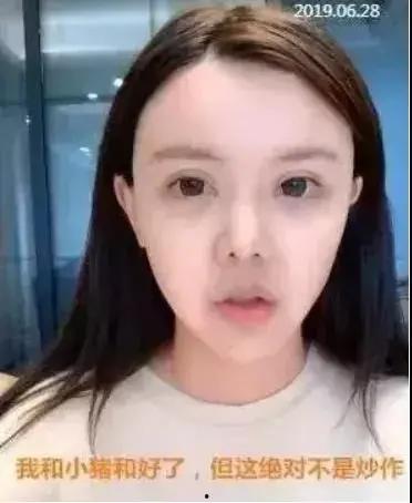 网红狗子张悦吃瓜,吃瓜界的“小达人”