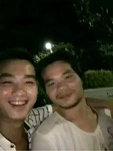 扒哥吃瓜 网红黑料在线观看,揭秘网红黑料，在线观看揭秘瞬间