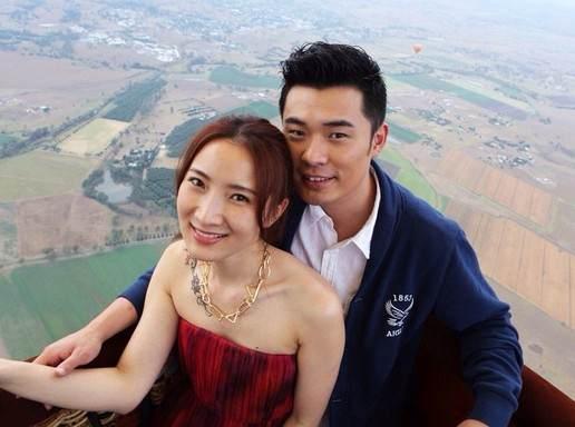 前排吃瓜顶级网红当小三