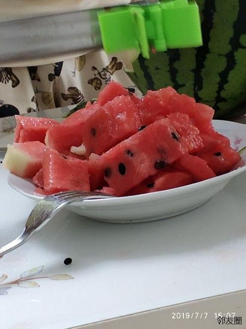 网红肖喆吃瓜图片,揭秘娱乐圈幕后真相